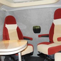 Cortina térmica Hindermann Ducato con acceso al radio