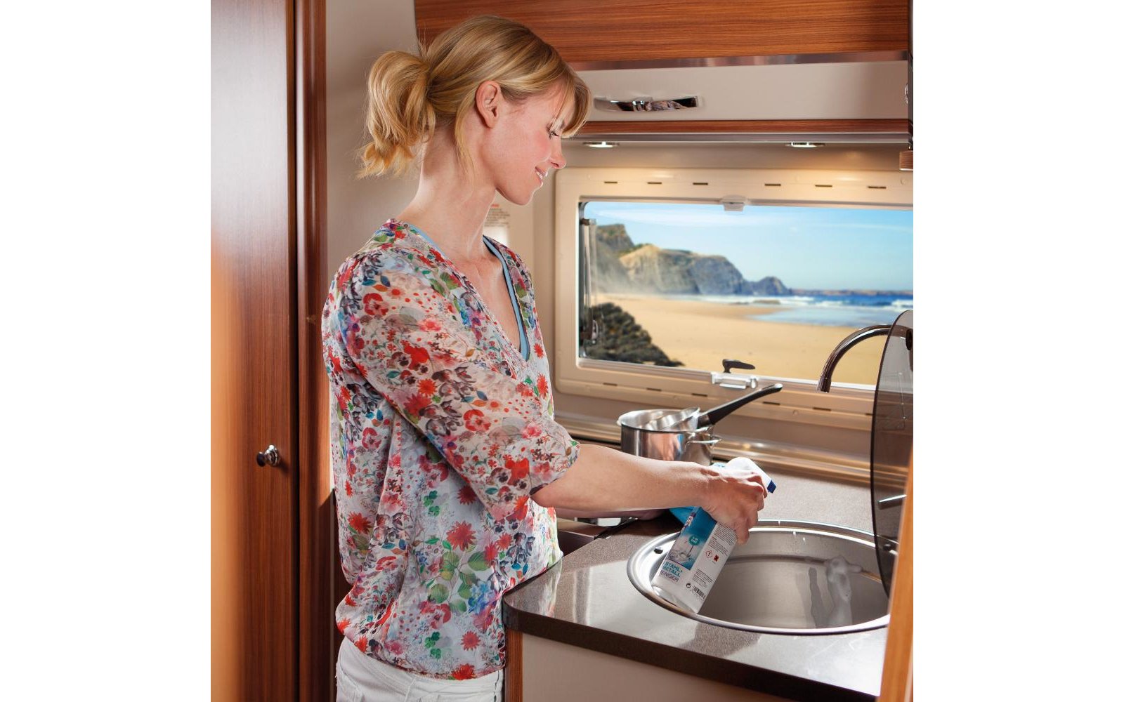 Produktbild Dometic Clean&Care Edelstahl-Reiniger 1