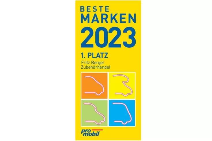 Gelbes senkrechtes Rechteck mit blauem Text 'BESTE MARKEN 2023', darunter '1. PLATZ Fritz Borger Zubehörhandel', vier bunte Quadrate mit weißen Fahrzeugumrissen und kleines 'promobil'-Logo unten links