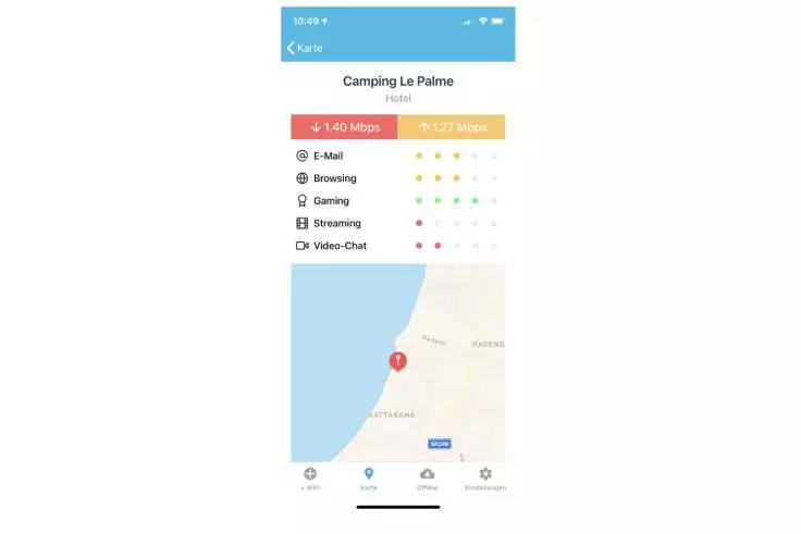 Smartphone-Bildschirm mit App-Ansicht: blauer Kopfbereich 'Camping Le Palme', rote und orange Balken mit '1.40 Mbps' und '127 kbps', Liste 'E-Mail, Browsing, Gaming, Streaming, Video-Chat' mit farbigen Punkten, Karte mit rotem Standortmarker an der K