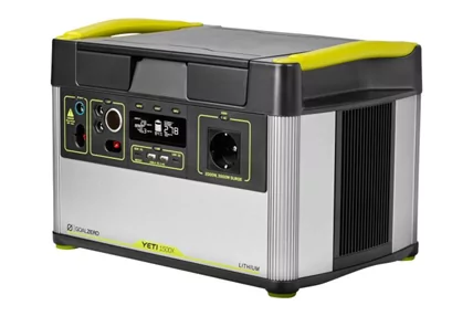 Stazione di alimentazione portatile rettangolare argento e nera con maniglie giallo-verdi, pannello frontale con una presa, porte USB, spie e alette di ventilazione