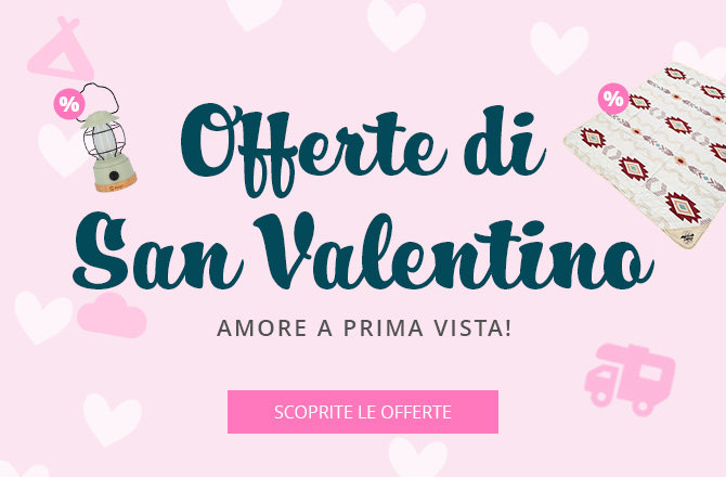 Sfondo rosa con cuori bianchi, grande testo 'Valentinstag Deals', testo più piccolo 'Angebote zum Verlieben!', pulsante rosa 'Zu den Angeboten', a sinistra tappeto con etichetta percentuale, in alto a destra frullatore con etichetta percentuale, in basso a destra icona caravan