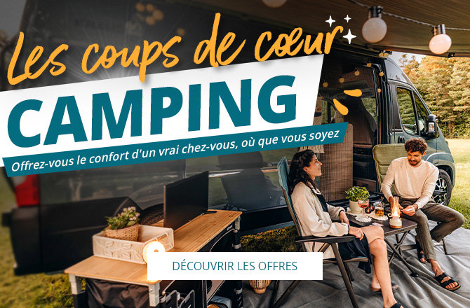 Mobil Slider Banner pour les moments forts du camping Offres. La famille s'assoit et mange ensemble