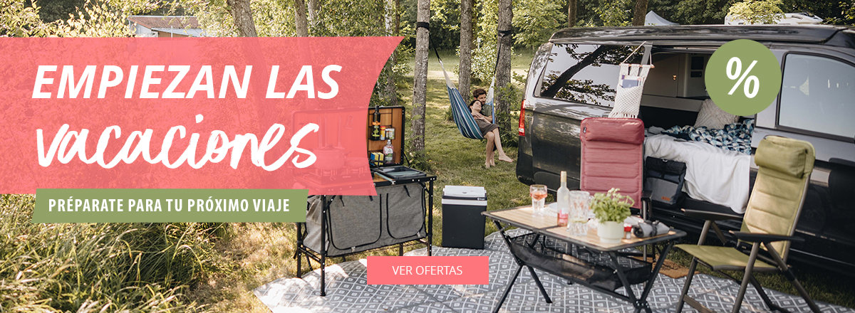 Deslizador de sobremesa con referencia al inicio de las vacaciones con grandes ofertas. Un grupo de personas está sentado en una mesa al aire libre charlando.