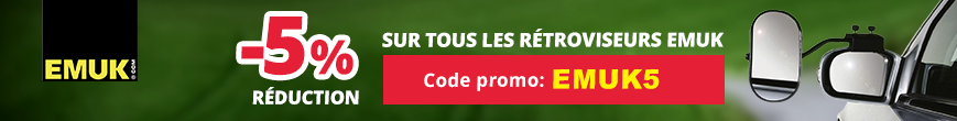 Tondeuse sur gazon vert avec offre promotionnelle