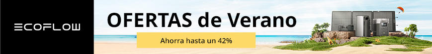 Casa con jardín y cartel de Summer Sale