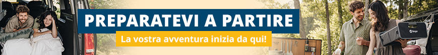 Persone con bagagli in una strada, banner centrale con il testo "REISEVORBEREITUNG" e sottotitolo "Dein Abenteuer f&auml;ngt jetzt an!"