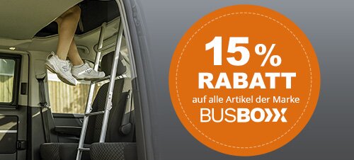 Orangefarbener Aufkleber mit schwarzem Schriftzug BUSBOX und 10 Prozent Rabatt
