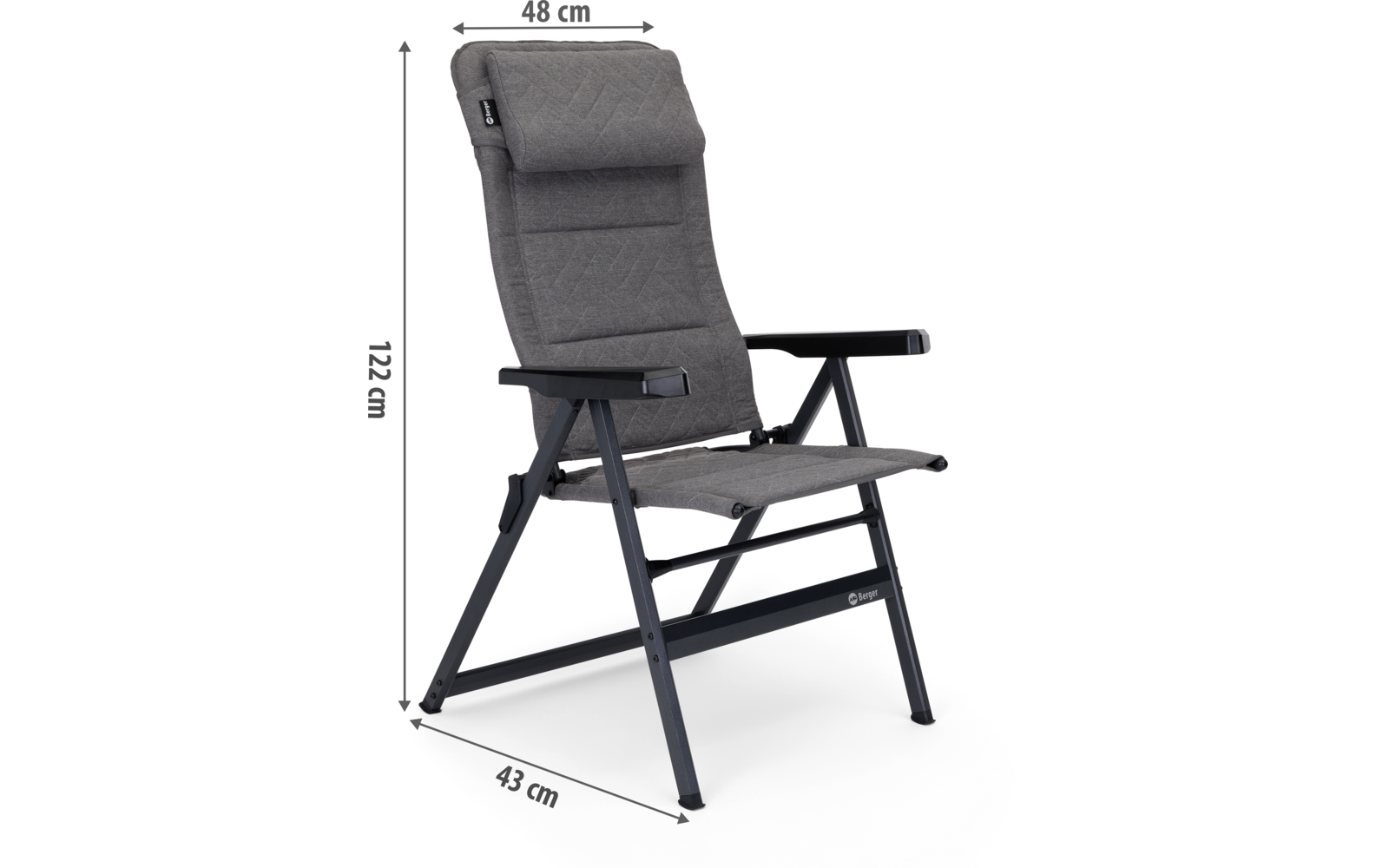 Gewatteerde grijze stoel met nekrol, armleuningen en donker metalen frame; afmetingen 48 cm (breedte), 122 cm (hoogte), 43 cm (diepte)