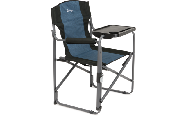 Blauer Stuhl mit Armlehnen und klappbarem Tisch an der rechten Seite