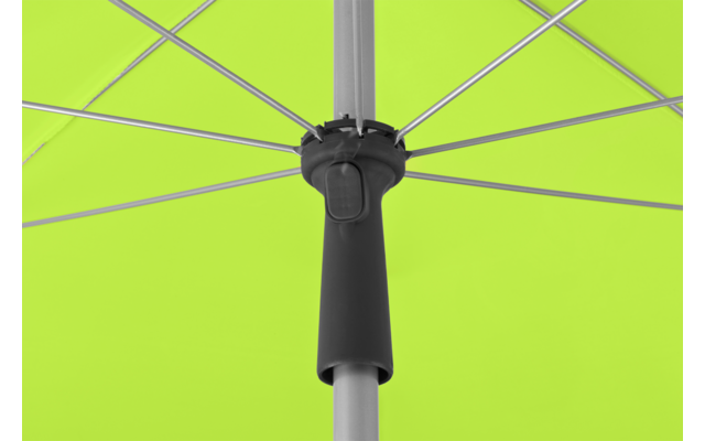 Unterseite eines geöffneten Schirms mit grauem Metallstiel, schwarzem Kunststoff-Gelenk und hellgrünem Bezug