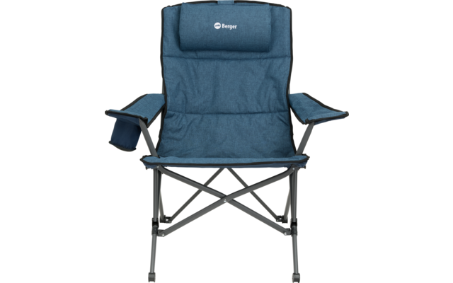 Blauer Klappstuhl mit Armlehnen und Getränkehalter