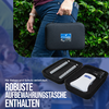 Person hält schwarze Tragetasche mit Aufschrift 'FALCON 4G COMBO DELUXE' vor grünem Gebüsch; darunter offene Tasche mit weißem Gerät, zwei länglichen Einsätzen und Kabel; weißer Werbetext auf blauem Hintergrund 'Für Reisen und Schutz entwickelt ROBUS