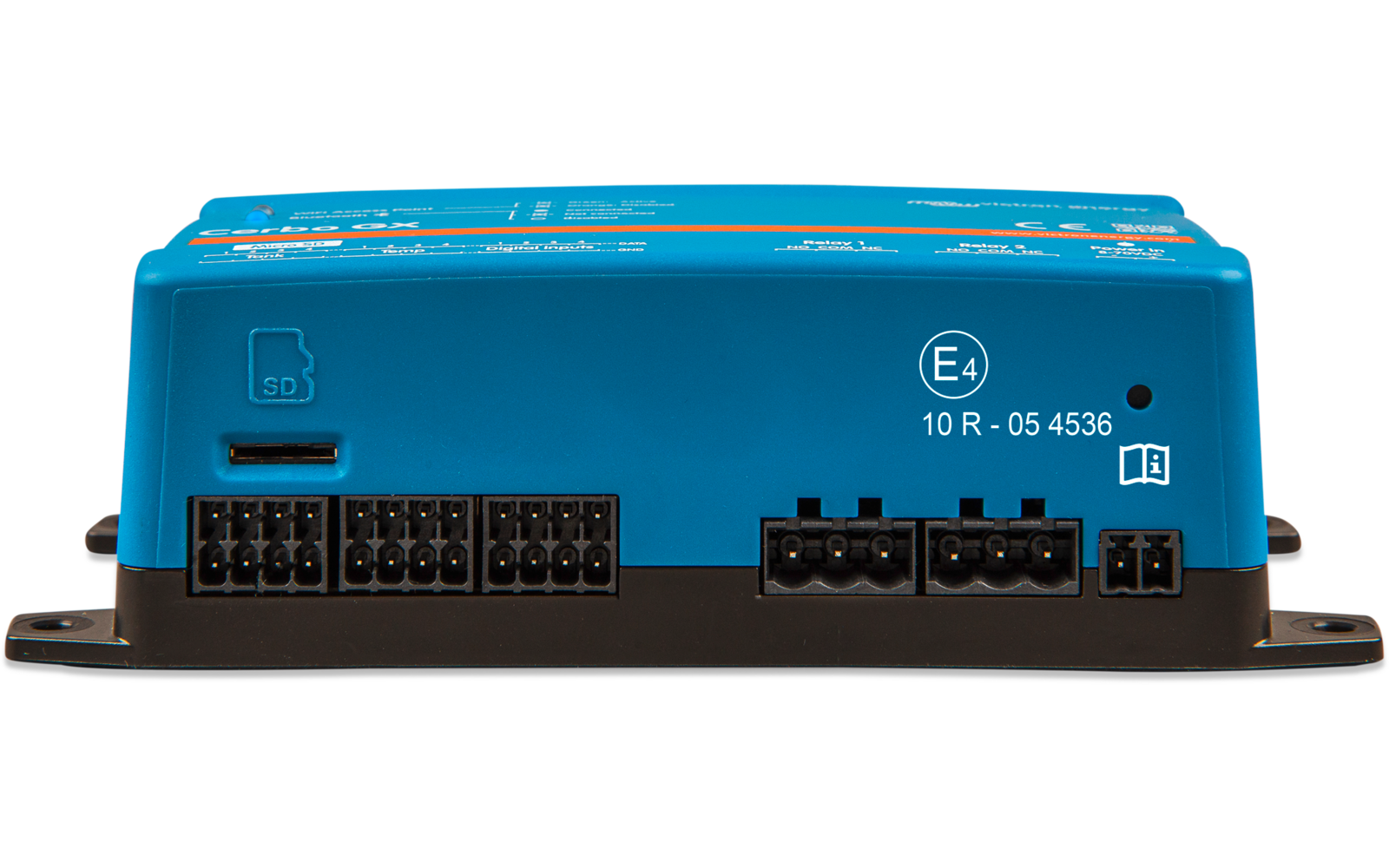 Blaues rechteckiges Gehäuse mit mehreren schwarzen Steckverbindern, SD-Kartenslot, Beschriftung und Montageflanschen