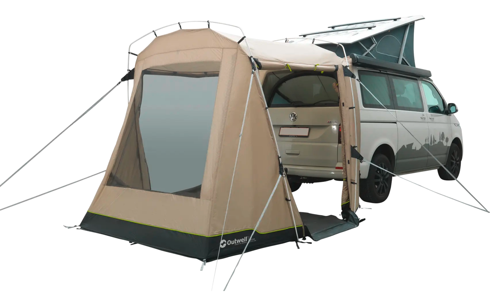 Ein Wohnmobil mit einem angebauten Zelt