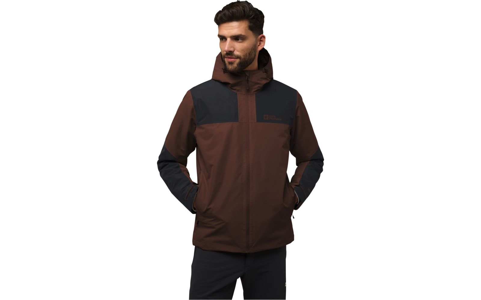 Mann trägt braune und schwarze Jacke mit Kapuze