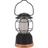 Zwarte kampeerlantaarn met metalen handvat en bruine basis