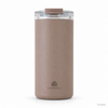 Gobelet isotherme mat beige-brun avec couvercle transparent et fermeture coulissante, logo 'GRONENBERG' avec trois arbres, sur fond blanc