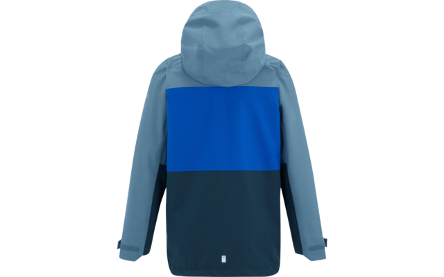 Rückenansicht einer Jacke mit hellblauer Kapuze, mittlerem kräftigblauem Rückenfeld, dunklem unteren Bereich, langen Ärmeln und kleinem reflektierendem Rechteck am Saum