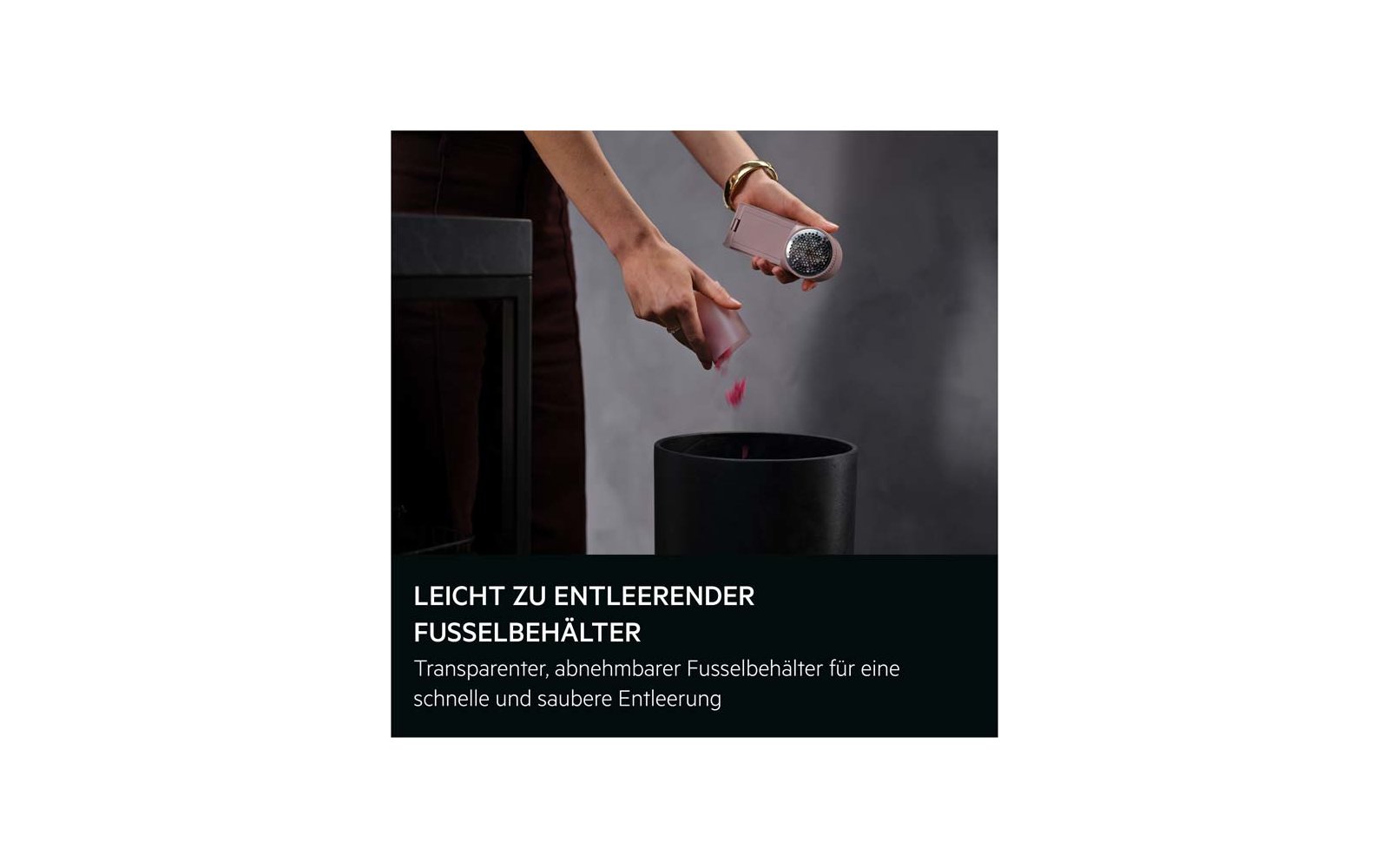 Produktbild AEG StyleRestore AFS01 Fusselrasierer mit 2 Modi f&uuml;r Kleidung und Polster 1