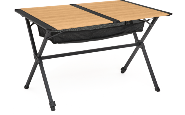 Rechteckiger Tisch mit hellholzfarbenem, zweiteiligem Tischplattenoberfläche getrennt durch einen dunklen Streifen; schwarze gekreuzte Metallbeine und schwarzes Stofffach unter der Platte