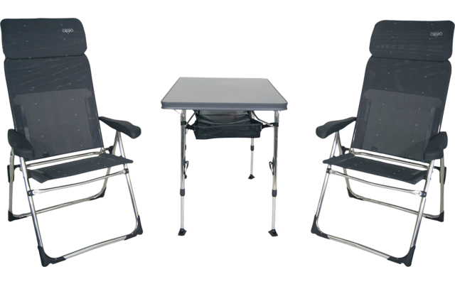 Zwei dunkelgraue Stühle mit Metallgestell und Armlehnen, dazwischen ein kleiner quadratischer Tisch mit Metallbeinen