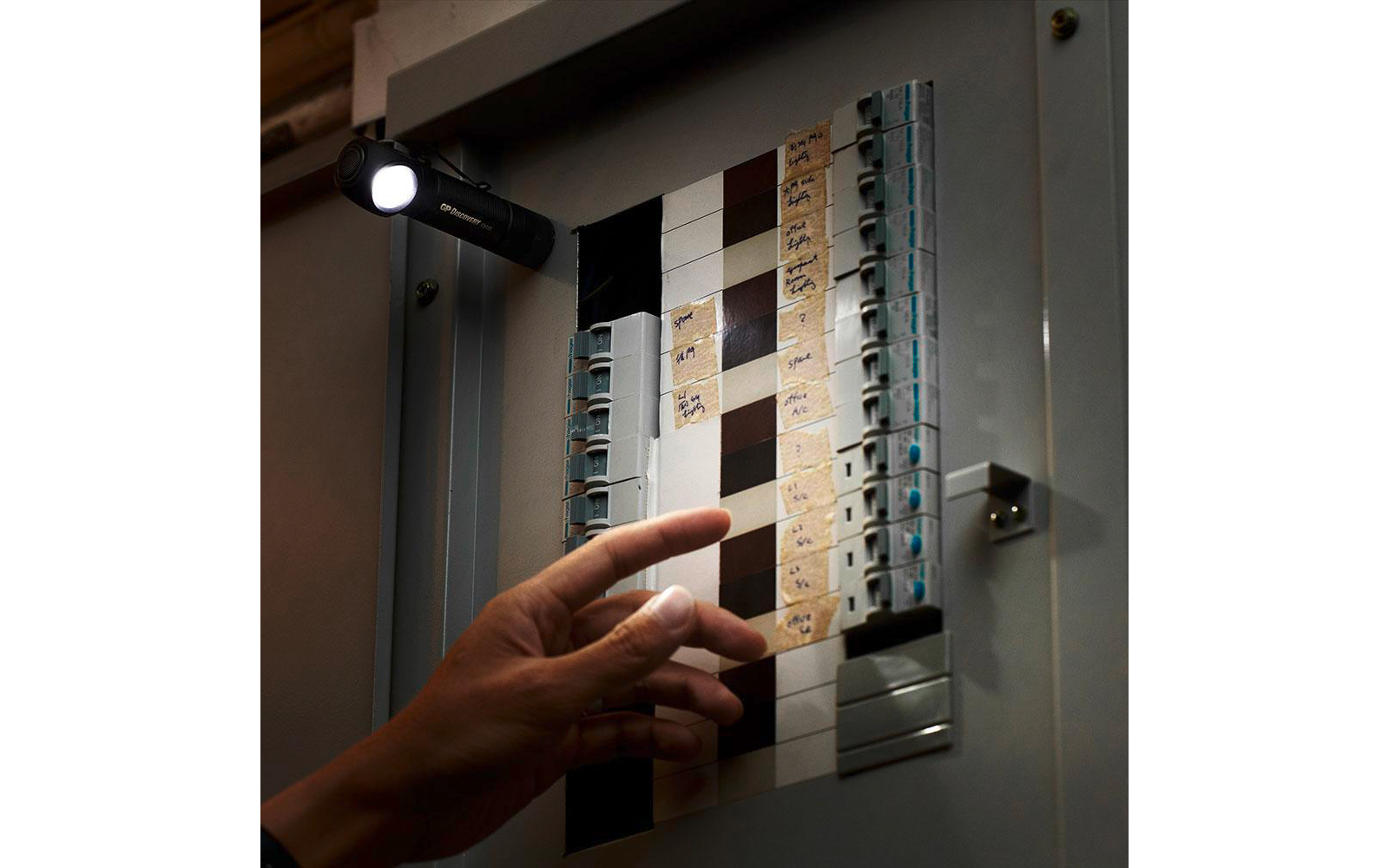 Produktbild GP Batteries CH35 Multifunktions-Stirnlampe 600 Lumen mit USB-Ladefunktion 1