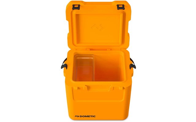 Offene, orangefarbene Kühlbox mit zwei Fächern Innen
