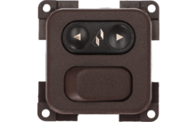 Bruine schakelaar met drie knoppen, twee boven met pijlen, één grote onderaan