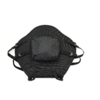 Objet rembourré noir de forme hexagonale avec une poche rectangulaire centrale à fermeture éclair et plusieurs sangles et boucles réglables sur fond blanc