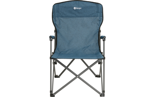 Blauer Klappstuhl aus Stoff mit Metallgestell vor weißem Hintergrund