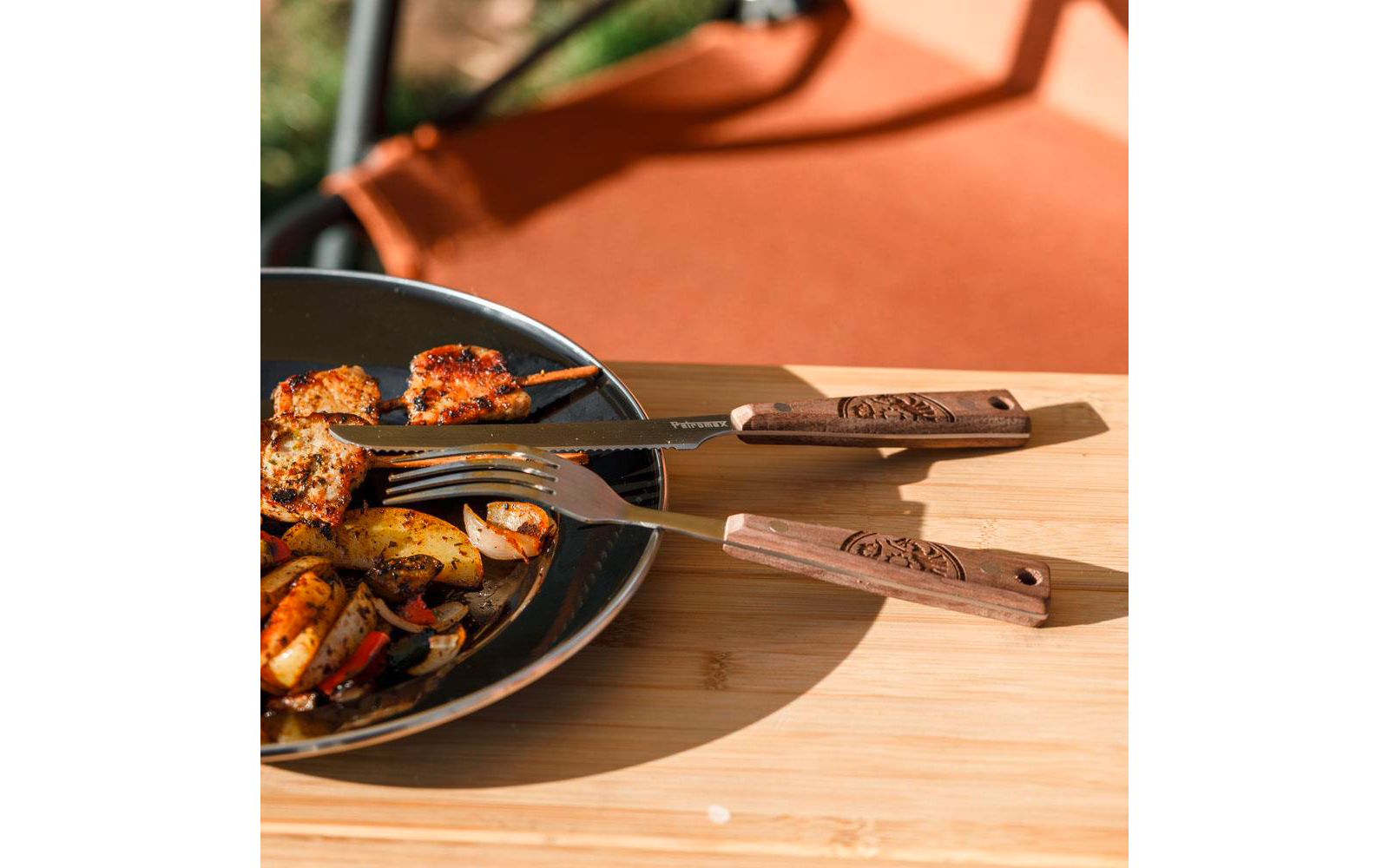 Produktbild Petromax Campingbesteck aus Walnussholz 5-tlg. 1