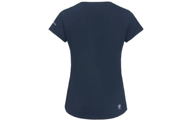 Rückansicht eines dunkelblauen kurzärmligen T-Shirts mit Rundhalsausschnitt und kleinen weißen Logos am linken Ärmel und unten rechts am Rücken