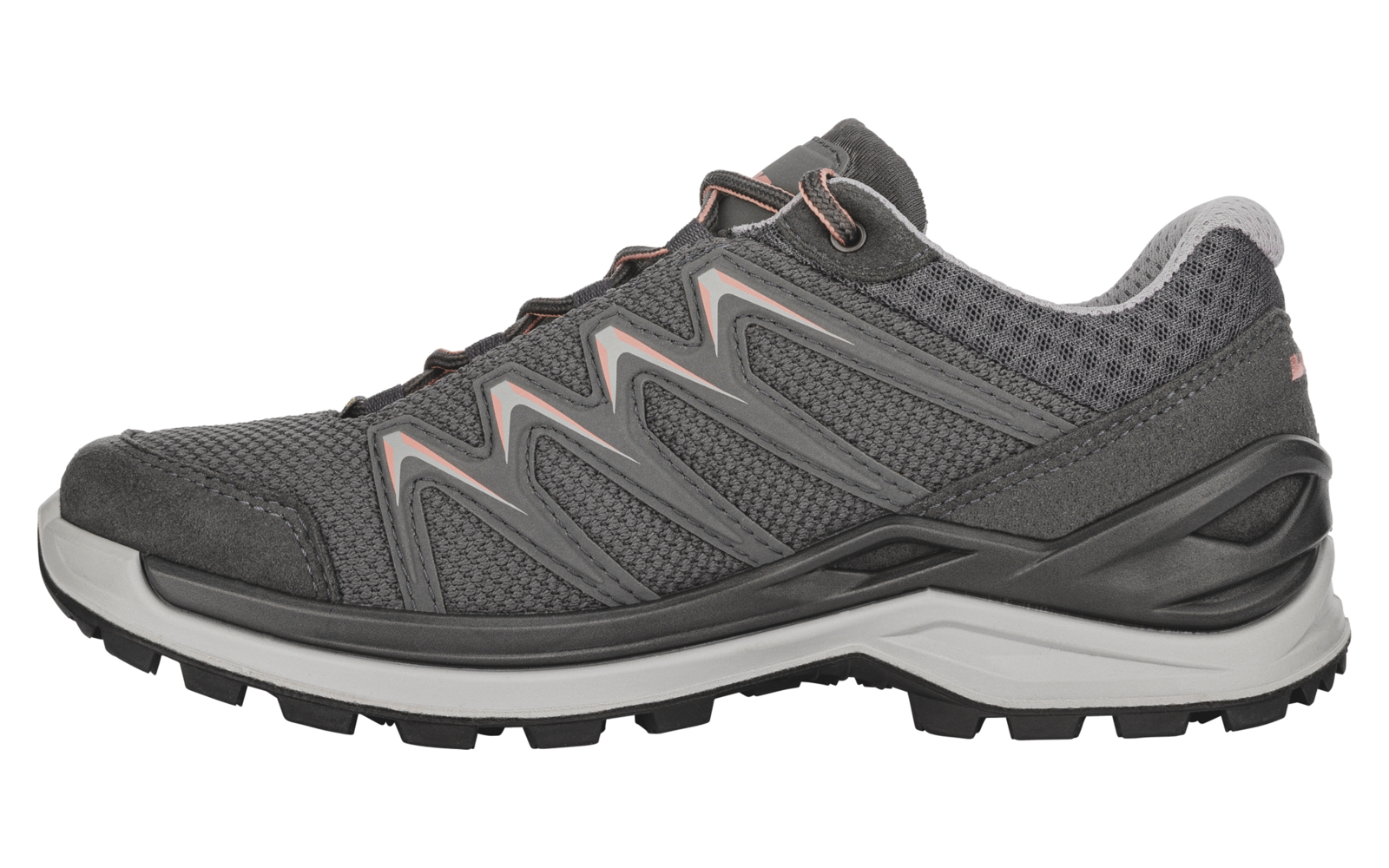 Chaussure à lacets grise vue de profil, empeigne en mesh, semelle intermédiaire blanche, semelle extérieure noire crantée