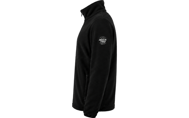 Zwarte fleecejas, zijaanzicht links, opstaande kraag, rits aan de voorkant, zijvakken met rits, ronde logopatch op de bovenarm
