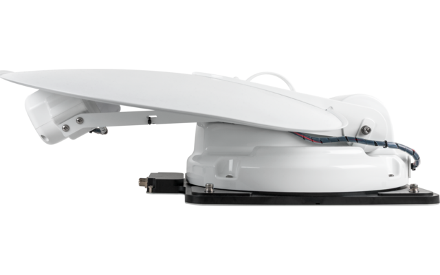 Weißes mechanisches Gerät mit langem gebogenen Gehäuse auf rundem Sockel, sichtbare Kabel und Befestigungsschrauben