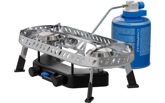 Tragbarer Gaskocher mit zwei runden Brennern, silbernem Metallrahmen, schwarzer Kunststoffbasis, vier Beinen, zwei Drehreglern und blauer Gaskartusche mit Schlauch