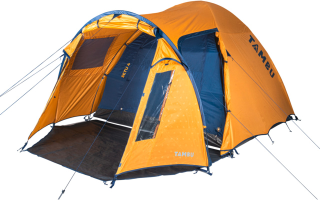 Oranges Campingzelt mit aufgespanntem Vordach, offenem Eingang, blauem Innenzelt und Schriftzug "TAMBU" auf weißem Hintergrund