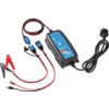 Kleines Produktbild Victron Blue Smart IP65 Ladeger&auml;t 1 Ausgang CEE 7/17 Stecker 12 V + DC Connector 1