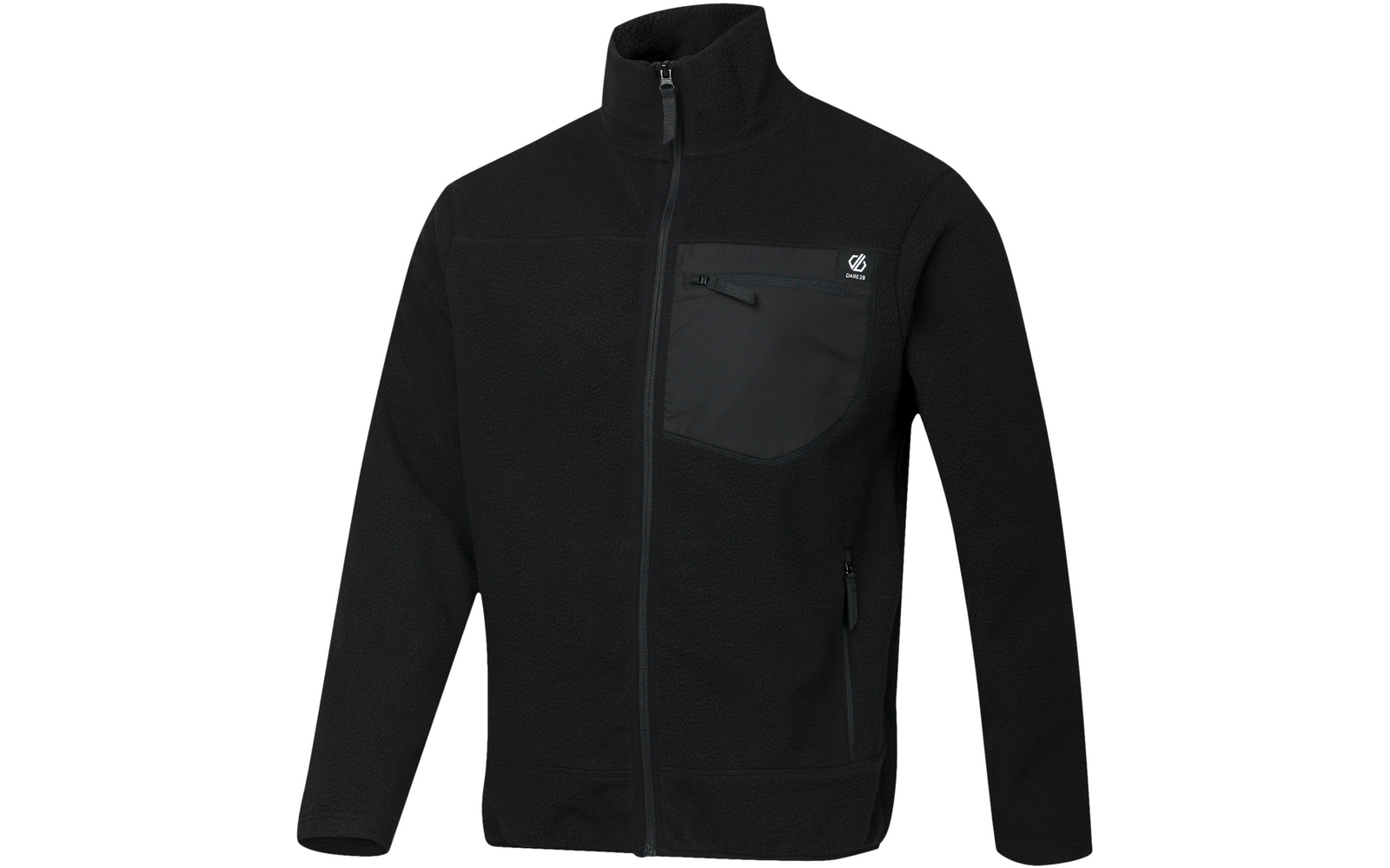 Schwarze Fleecejacke mit durchgehendem Reißverschluss, Stehkragen, linker Brusttasche mit Reißverschluss, zwei seitlichen Reißverschlusstaschen und kleinem weißen Logo auf der Brusttasche