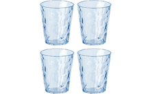 Vier doorzichtige drinkglazen, gerangschikt in twee rijen met elk twee glazen