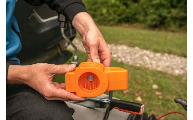 Imagen del producto Berger Compact 150: b&aacute;scula digital de carga de apoyo de hasta 150 kg para el enganche del remolque 1