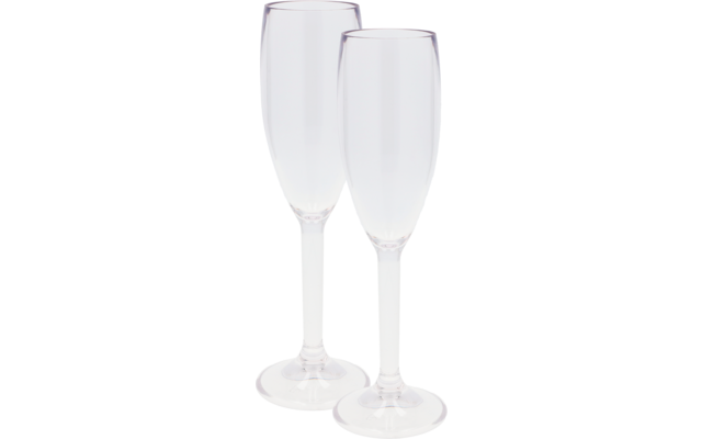 Twee lege champagneglazen naast elkaar op een witte achtergrond