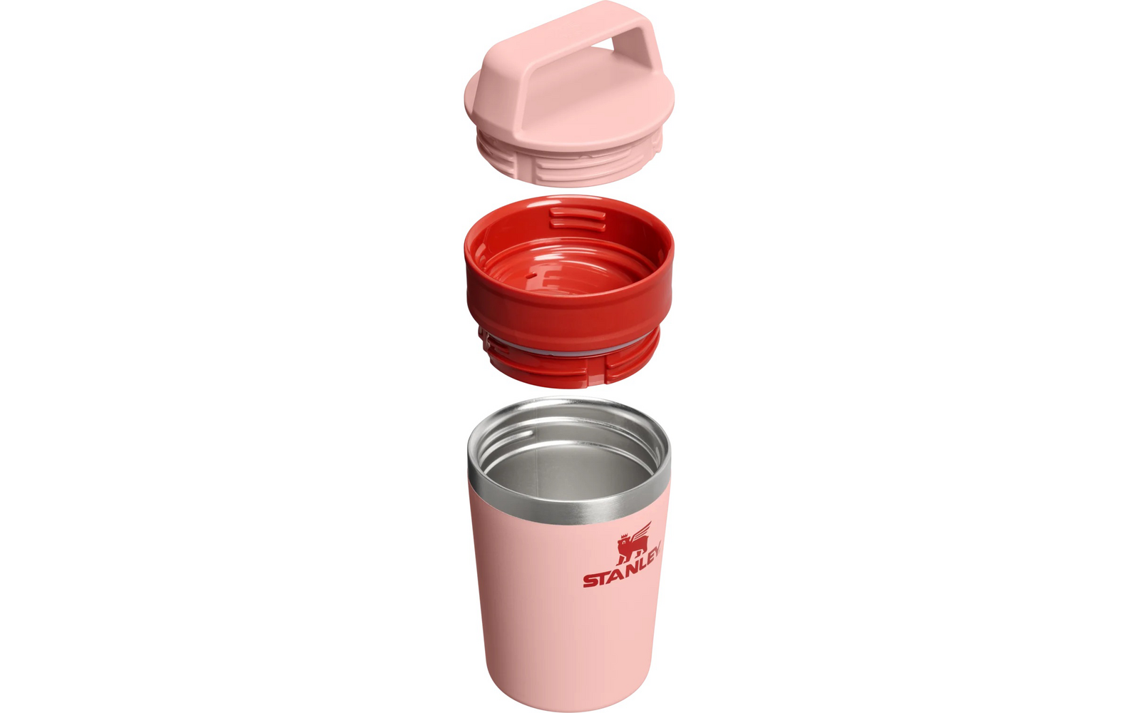 Drei Teile einer Isolierflasche: rosa Außenbecher mit rotem Stanley-Logo und sichtbarem Edelstahlrand, rotes Innenstück und rosa Schraubdeckel mit Grifföffnung
