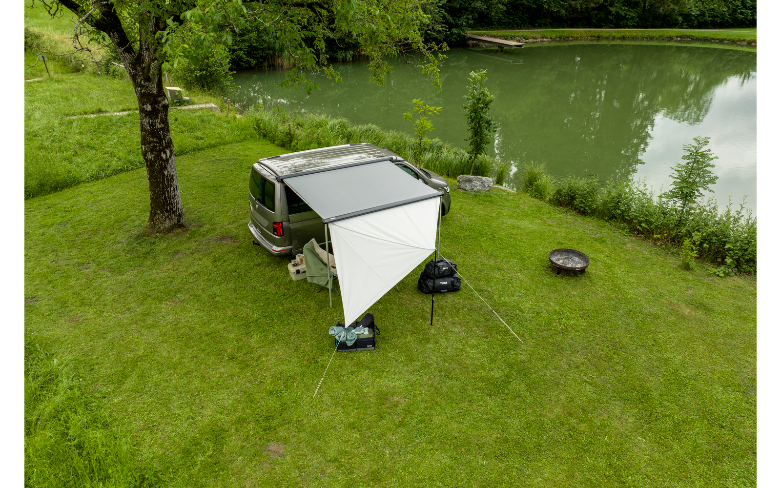 Produktbild Thule Subsola Front Pack Vorderer Sicht- und Wetterschutz modular f&uuml;r Markisen 1
