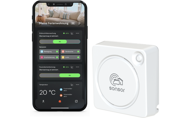 Smartphone met geopend app‑scherm in donkere weergave, bovenaan foto van een bank, Duitse menu-teksten en groene schakelaars, temperatuurweergave '20 °C'; daarnaast wit vierkant apparaat met ronde uitsparing en de tekst 'sonsor'