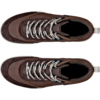 Braune Wanderschuhe von oben mit grauen Schnürsenkeln
