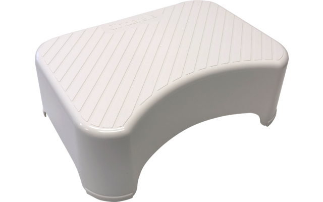 Escalón de plástico blanco con superficie estriada