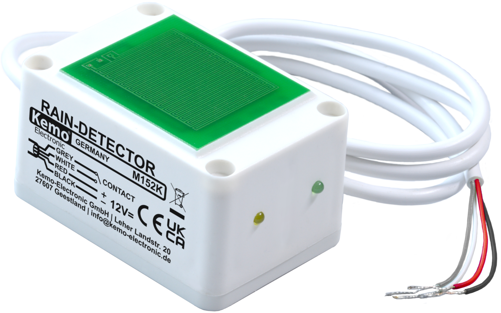 Weißes rechteckiges Gehäuse mit grünem Quadrat oben, aufgedrucktem Schriftzug RAIN-DETECTOR, zwei kleinen runden Öffnungen an der Seite (gelb und grün) und angebrachtem weißen Kabel mit drei freiliegenden Adern (rot, schwarz, weiß)