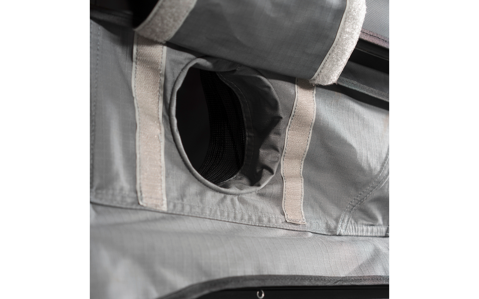 Image du produit Horntools Cloud Triangle Dachzelt f&uuml;r 2 Personen 140 cm Liegefl&auml;che 1